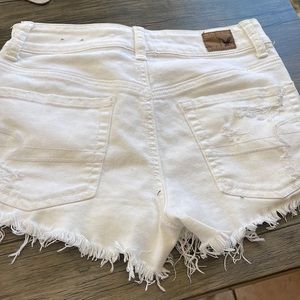 american eagle white shorts